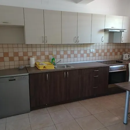 Apartment Be-bu-mar