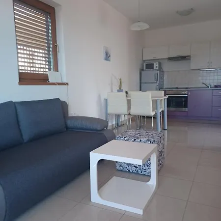 Be-bu-mar Apartment *