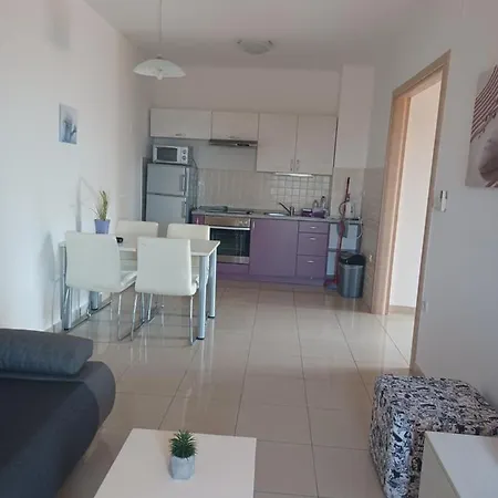Be-bu-mar Apartment