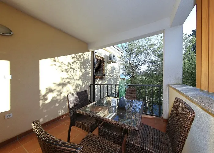 Be-bu-mar سفيتي فيليب ياكوف