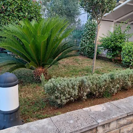 Apartment Be-bu-mar Sveti Filip i Jakov