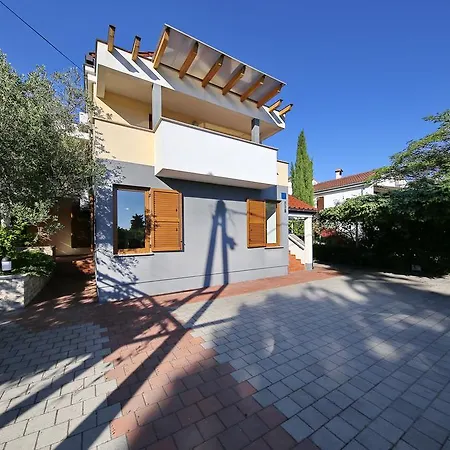 Apartment Be-bu-mar Sveti Filip i Jakov